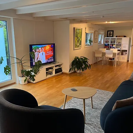 Apartamento Hjertestien - With Sup, Barbecue, Trampoline, Garden Stavanger