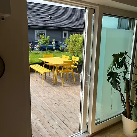 Hjertestien - With Sup, Barbecue, Trampoline, Garden Apartment *